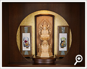 須弥壇 仏像と両脇