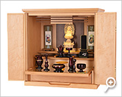 斜め 仏具を置いた様子